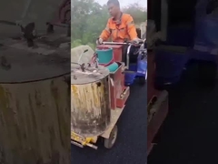 ¿Cuáles son las características principales de una máquina termoplástica del camino?